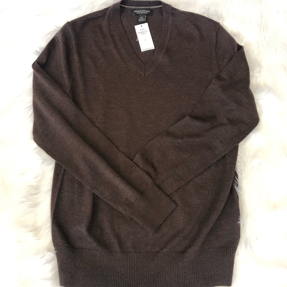 NWT Banana Republic extra fine merino wool sweater